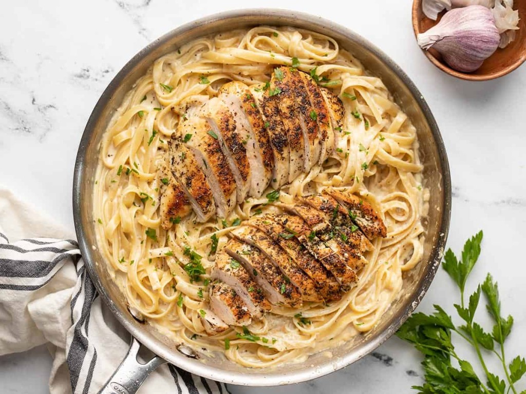 chicken-alfredo-pasta