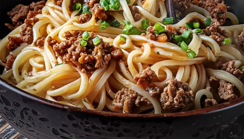 mongolische-hackfleisch-pasta